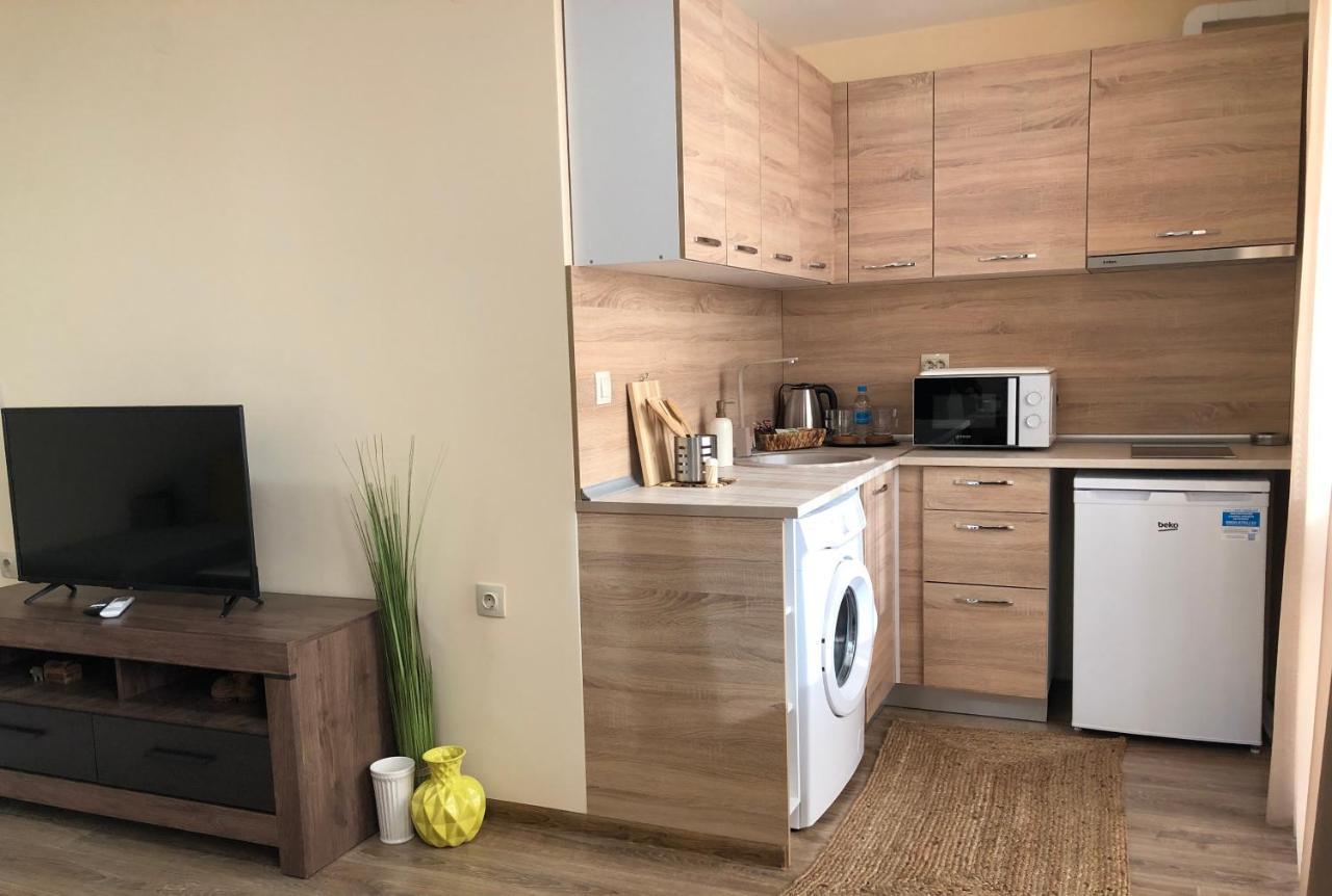 Luxury Apartment 2 Free Underground Parking Pazardzhik Buitenkant foto