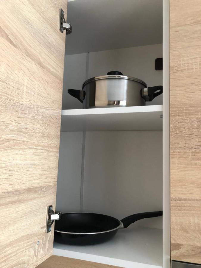 Luxury Apartment 2 Free Underground Parking Pazardzhik Buitenkant foto