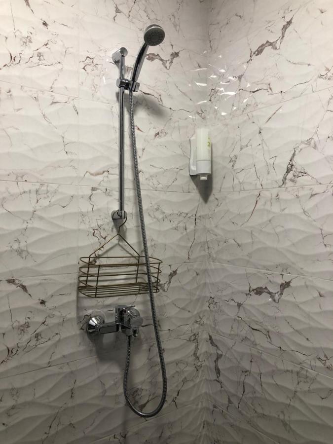 Luxury Apartment 2 Free Underground Parking Pazardzhik Buitenkant foto